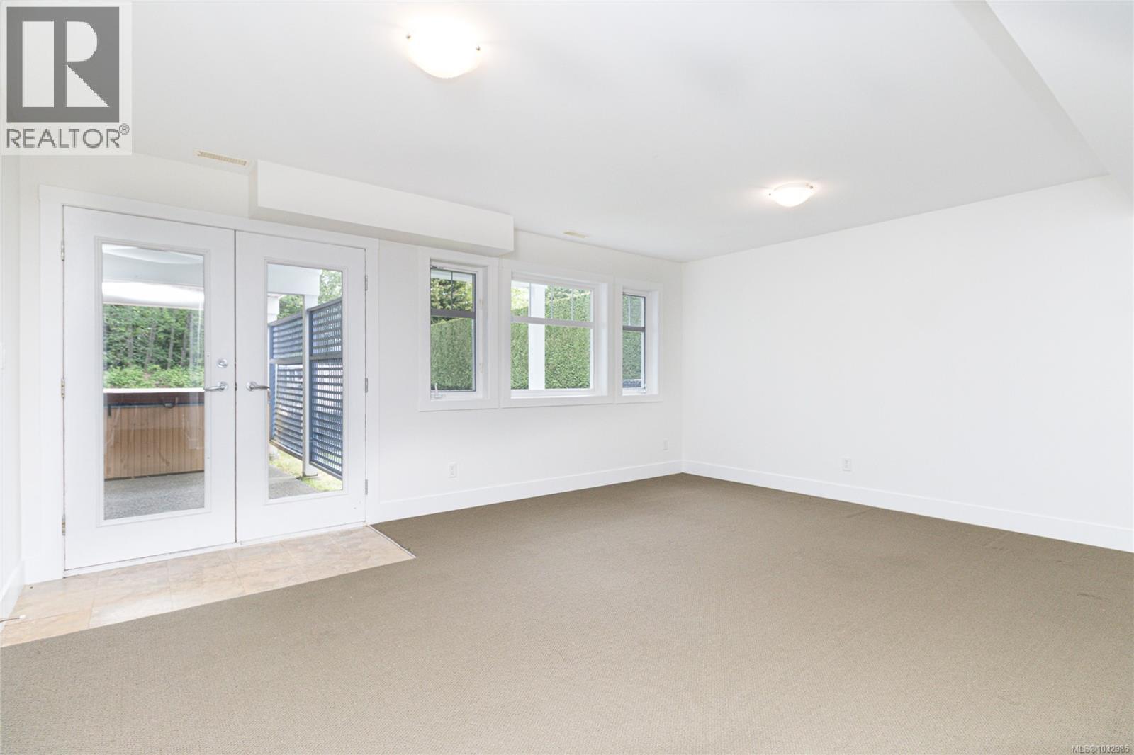 899 Frayne Rd - 49