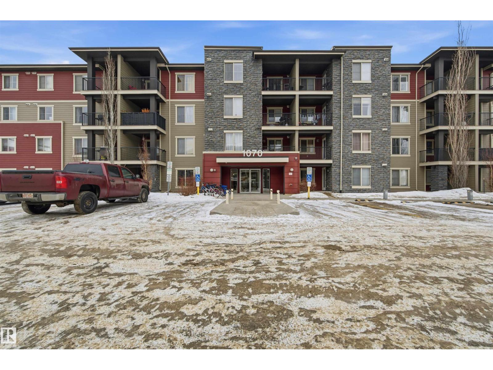 #221 1070 MCCONACHIE BV NW, Edmonton