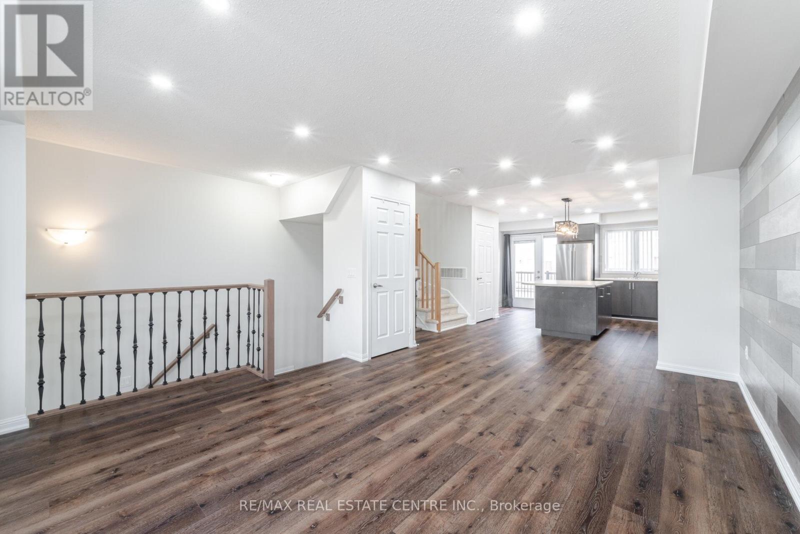 #99 1 BECKENROSE COURT - 9
