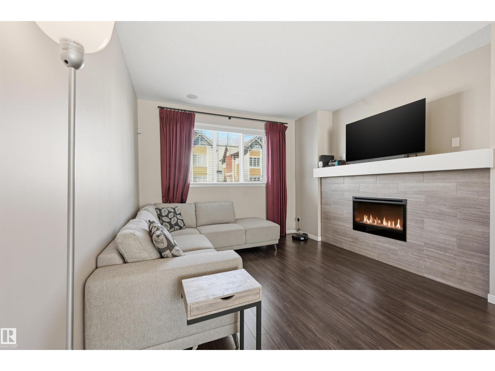 #4 320 SECORD BV NW, Edmonton