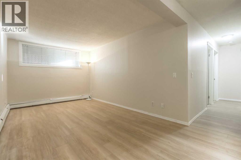 #102 626 2 Avenue NE - 23