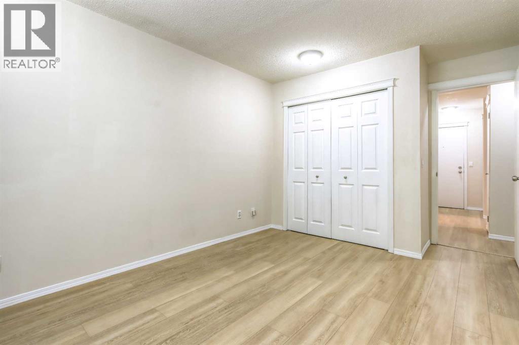 #102 626 2 Avenue NE - 20