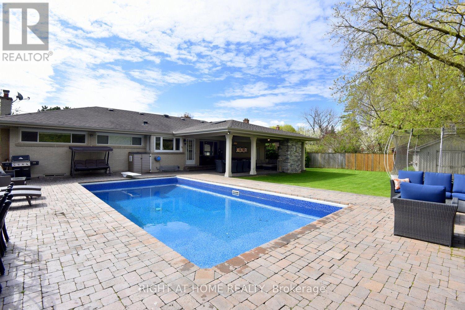 724 COURTLAND PLACE - Image 3