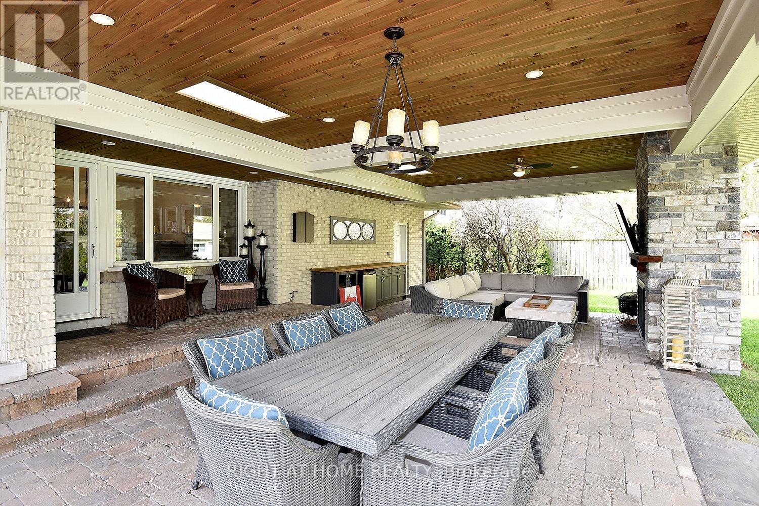 724 COURTLAND PLACE - 6