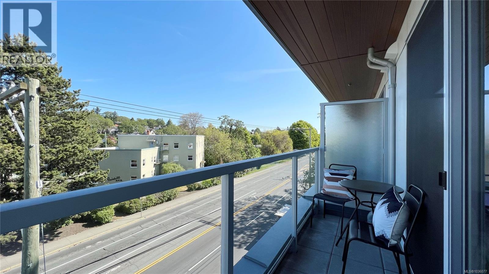 #404 1301 Hillside Ave - 14