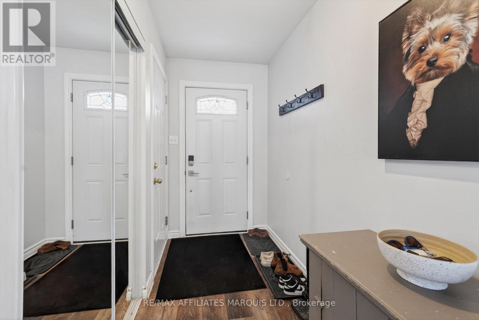 28 CHERRY AVENUE - 25