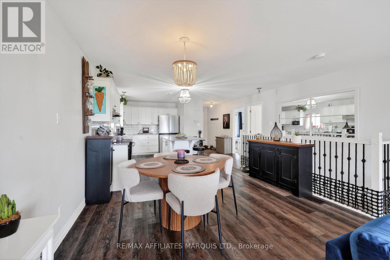 28 CHERRY AVENUE - 8