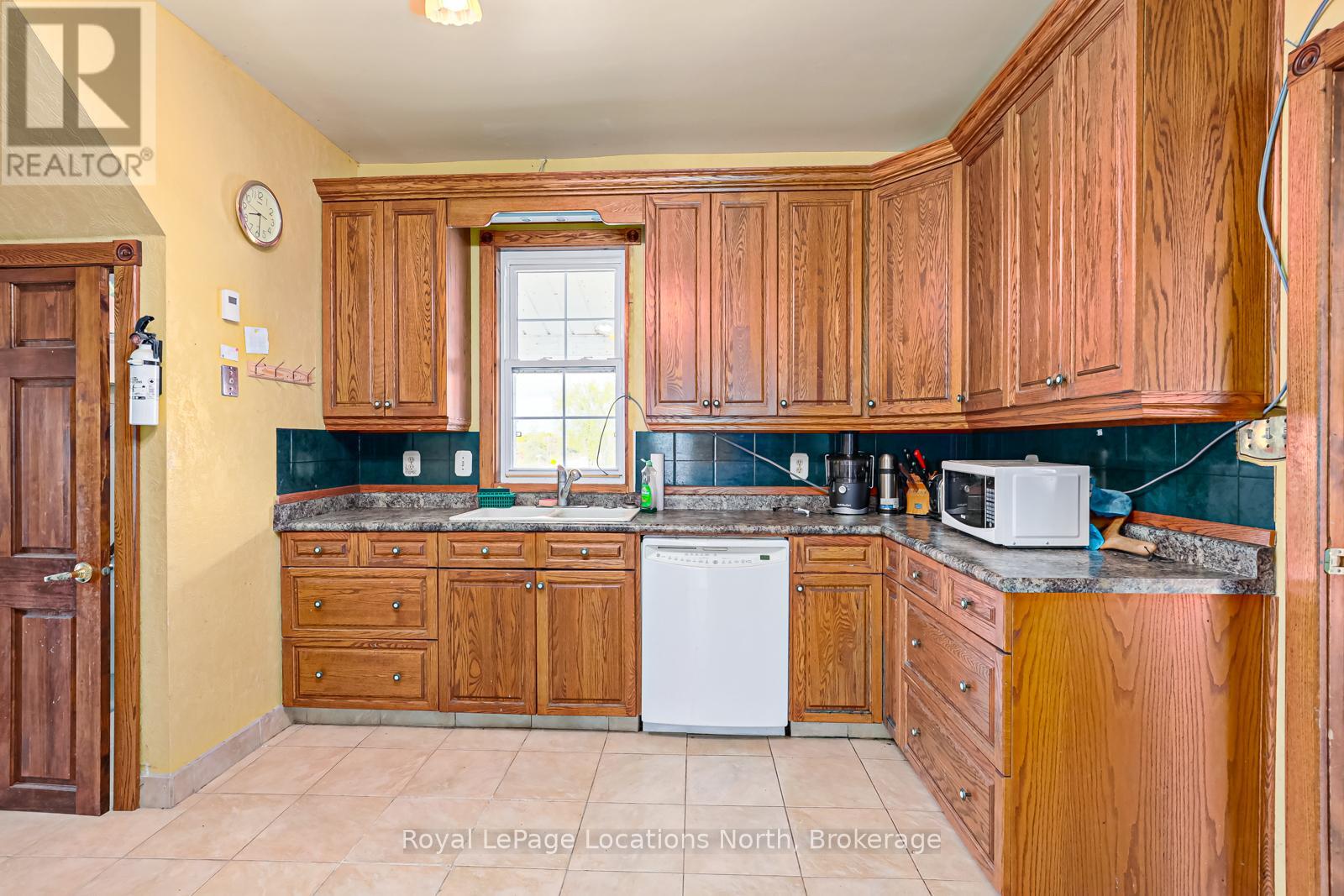 788070 GREY ROAD 13 ROAD - 24