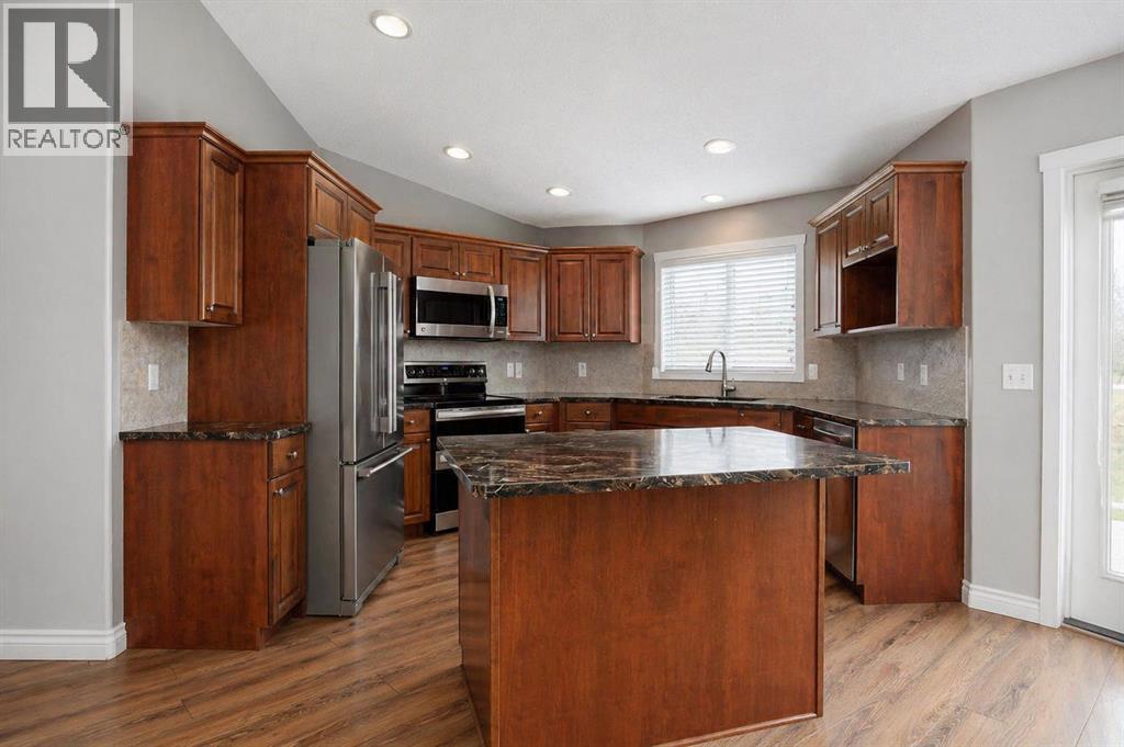 224 Shetland Garden, Fort McMurray