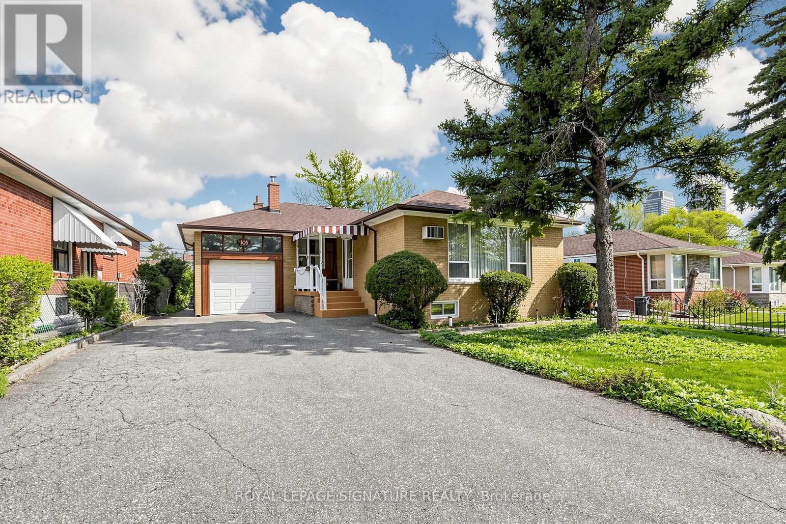 Listing photo of LOWER - 103 CUMMER AVENUE