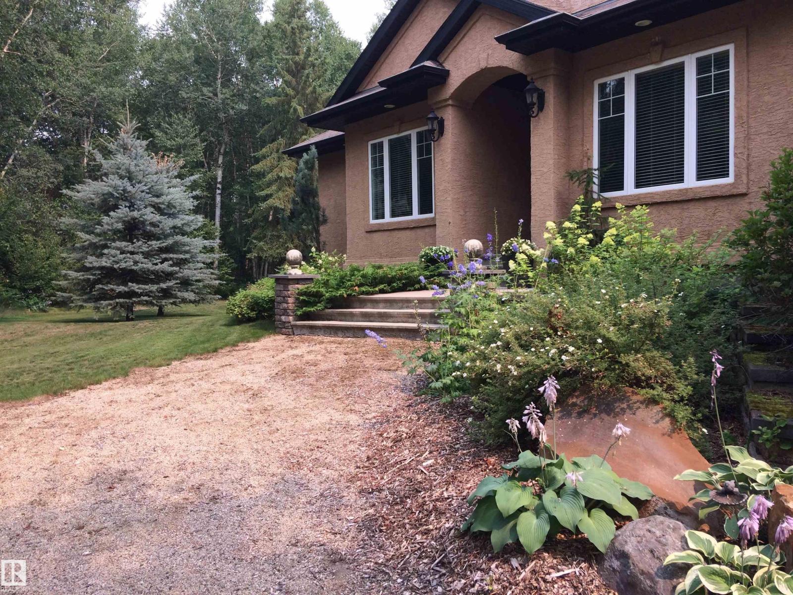 #7 26516 TWP ROAD 514, Rural Parkland County