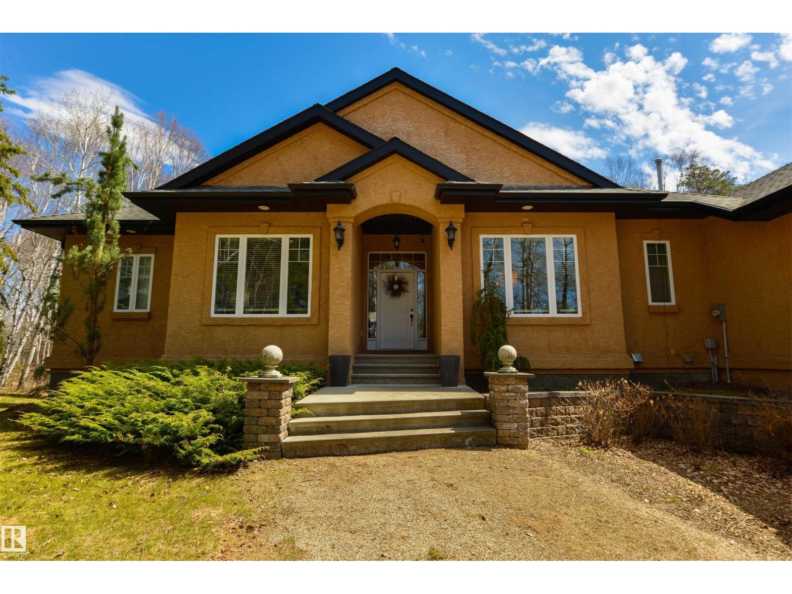 #7 26516 TWP ROAD 514, Rural Parkland County