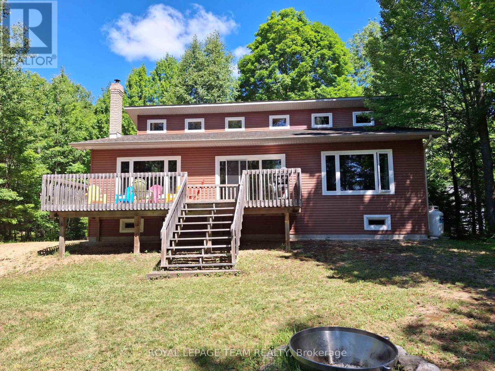 112 GOLFERS LANE - 43