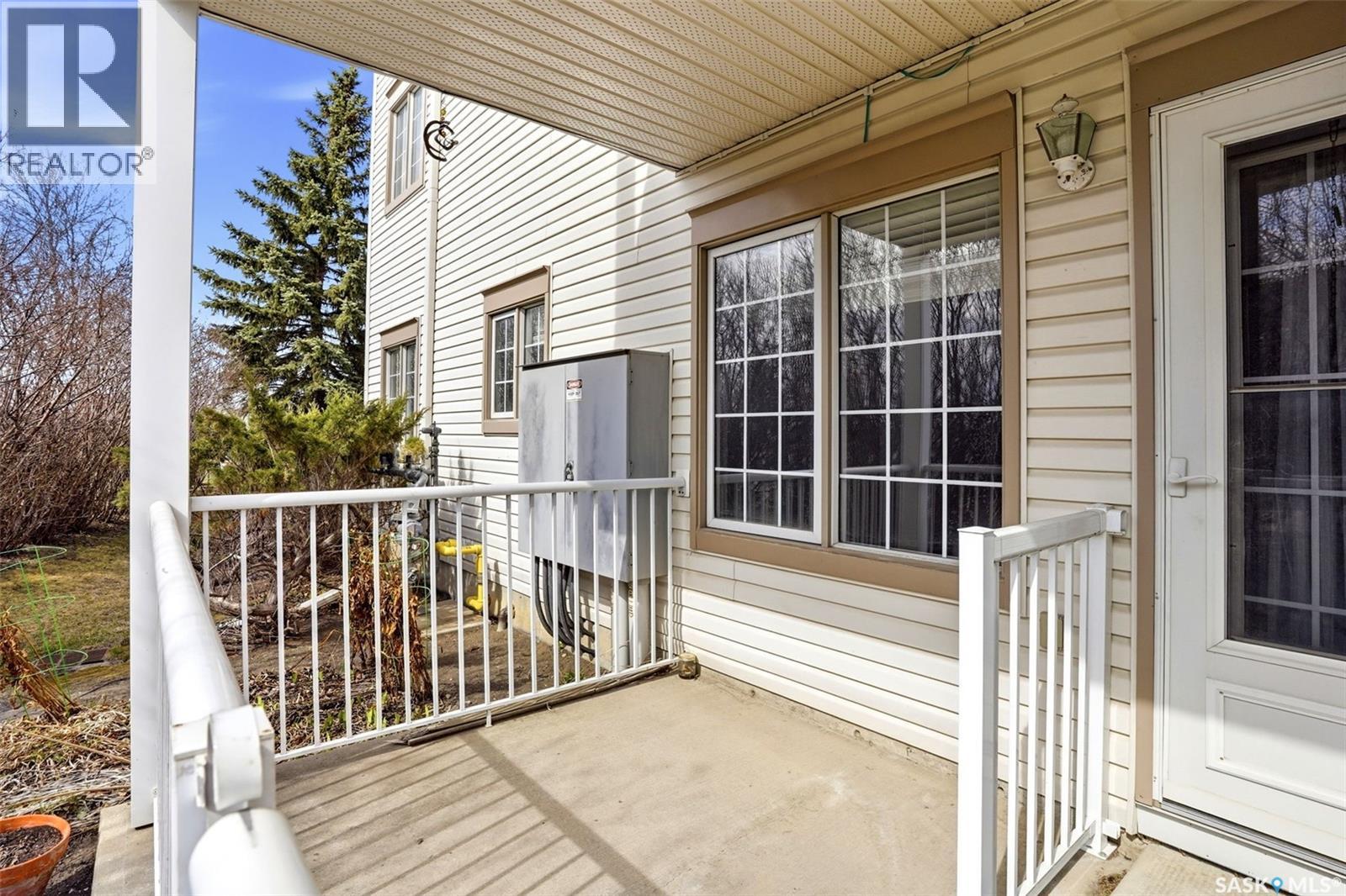 #104 4025 Hill AVENUE - 28