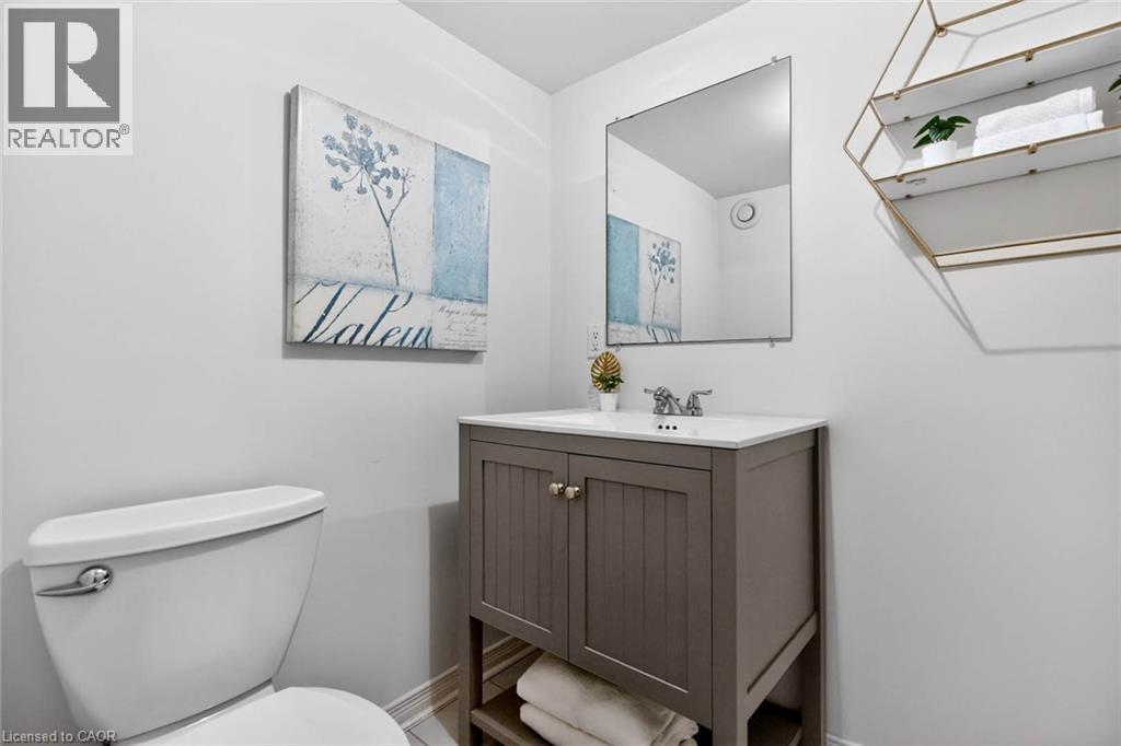 874 FRANCIS Road, Burlington, Ontario, L7T3Y2 — Photo 7