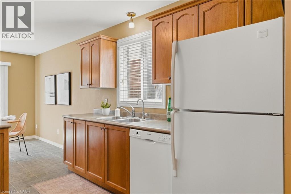 59 SUGAR KING Drive, Elmira, Ontario, N3B3N8 — Photo 15