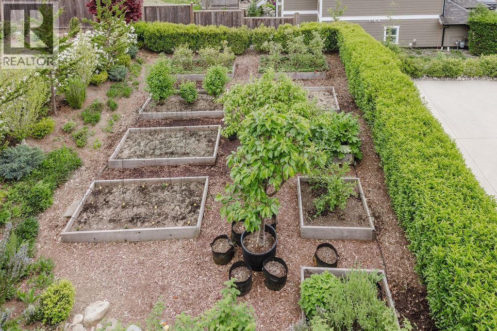 791 COURTNEY ROAD, Gibsons
