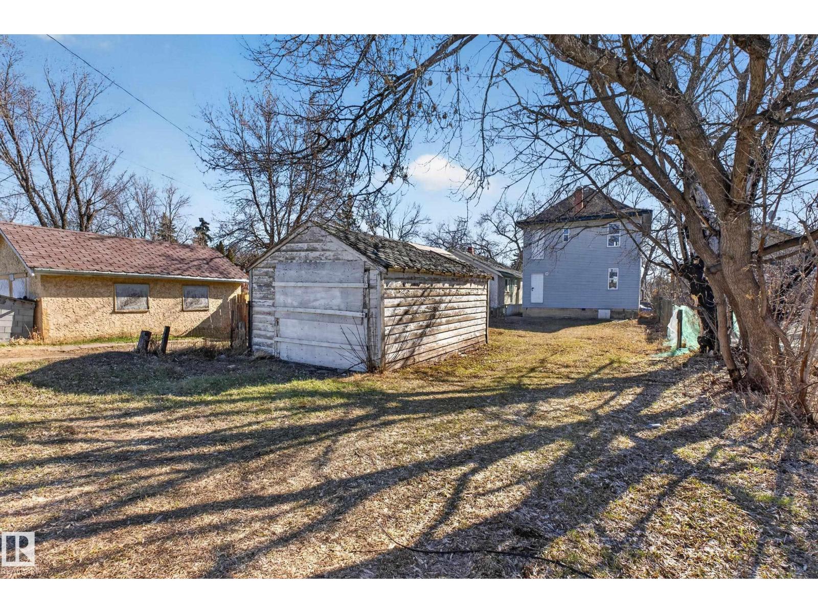 11226 97 ST NW, Edmonton