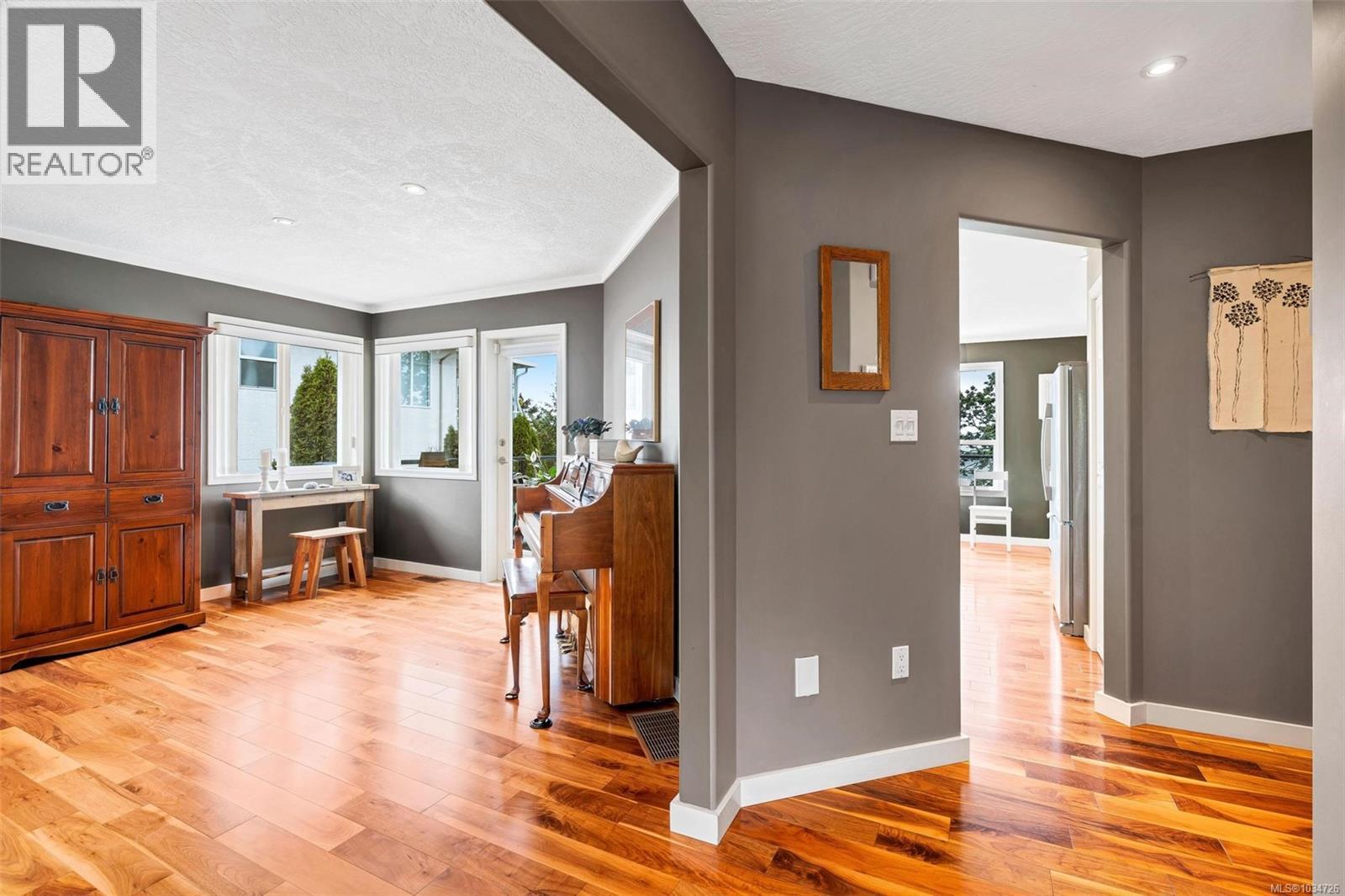 6250 Lower Chippewa Rd - 15