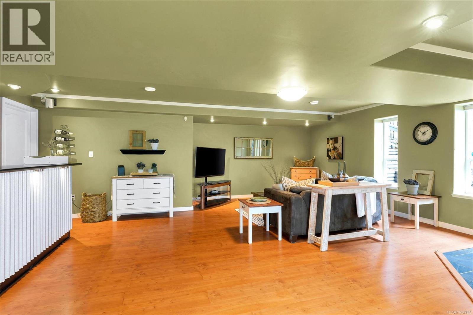 6250 Lower Chippewa Rd - 42