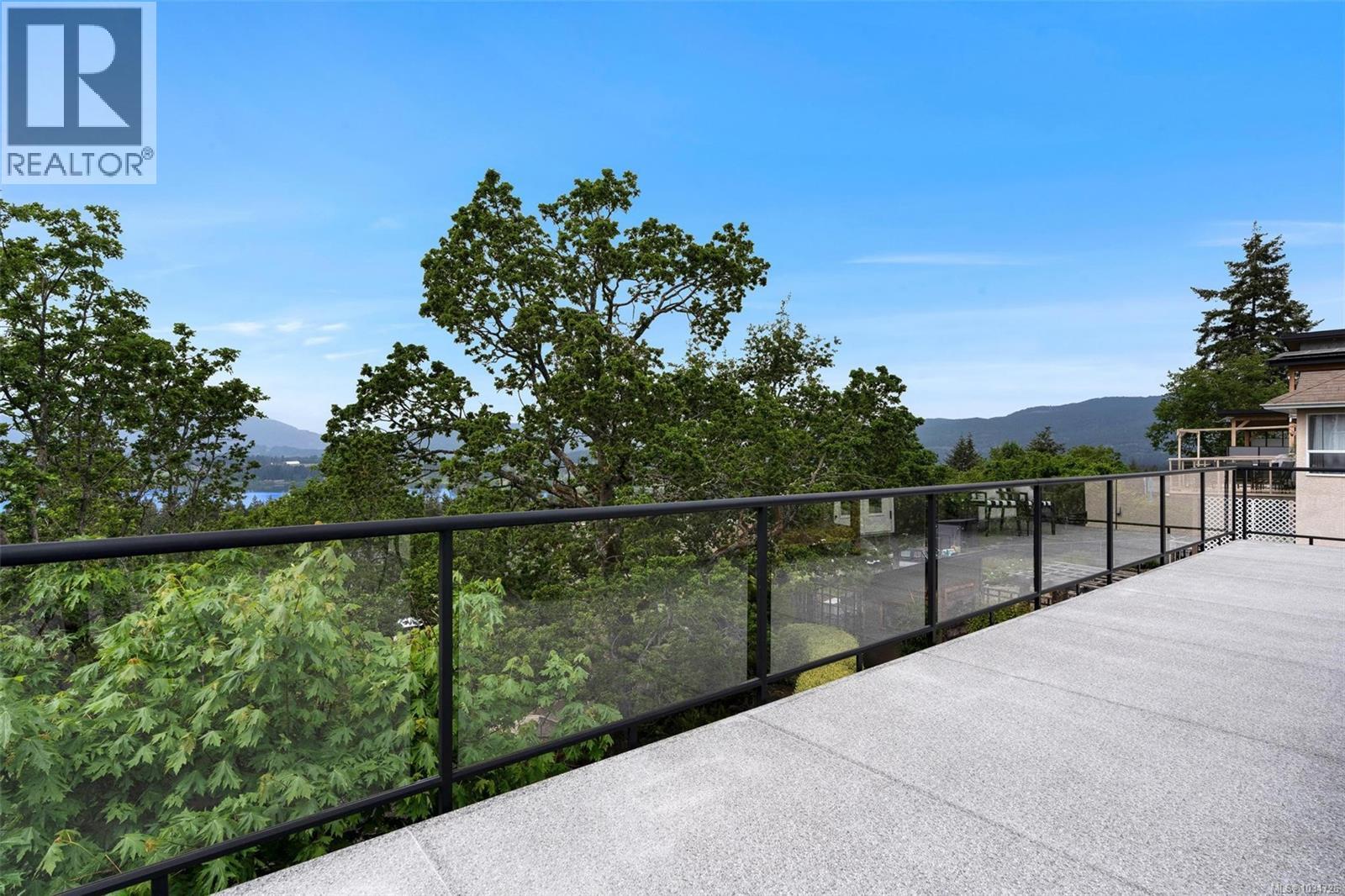 6250 Lower Chippewa Rd - 36