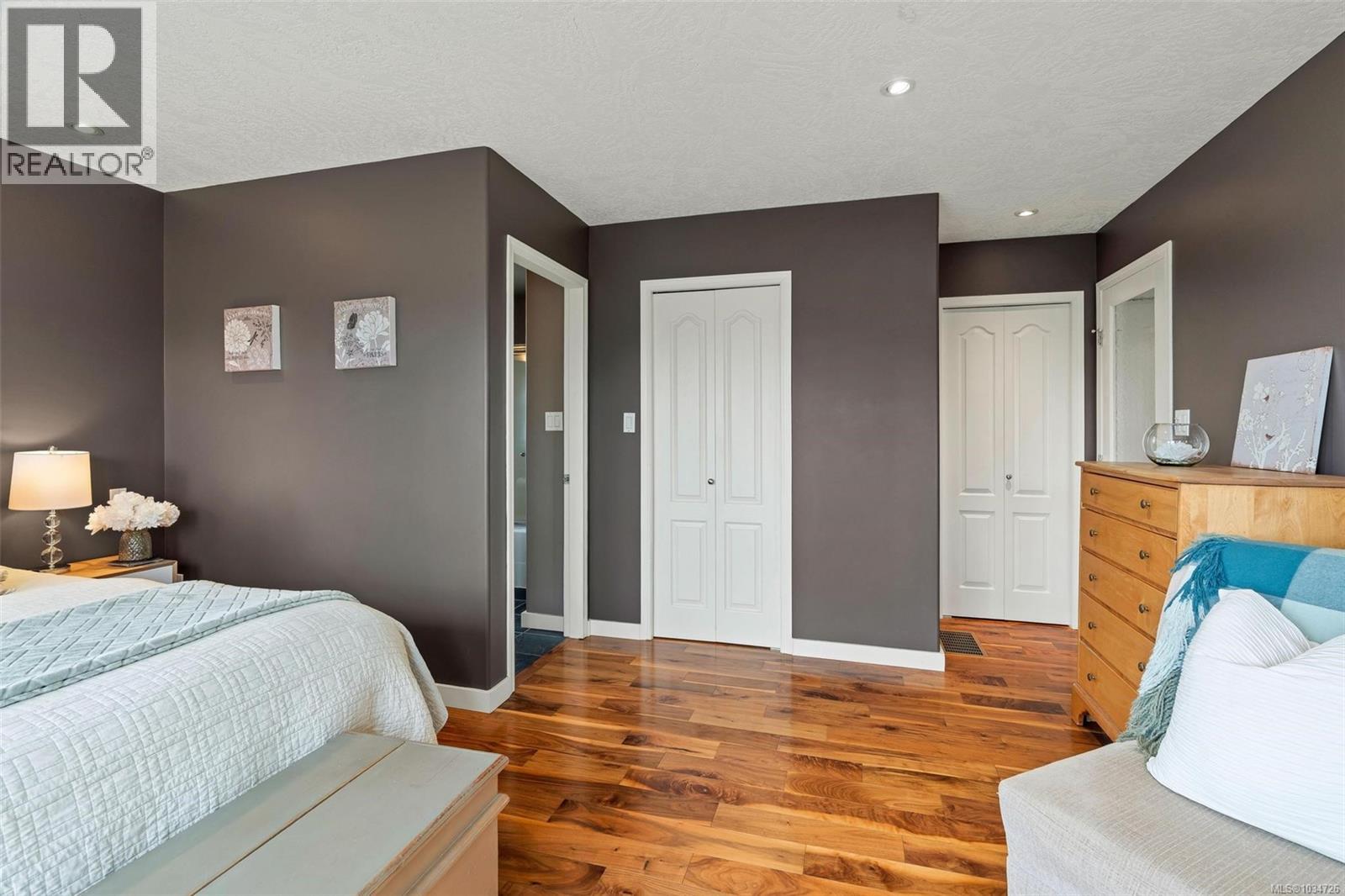 6250 Lower Chippewa Rd - 31
