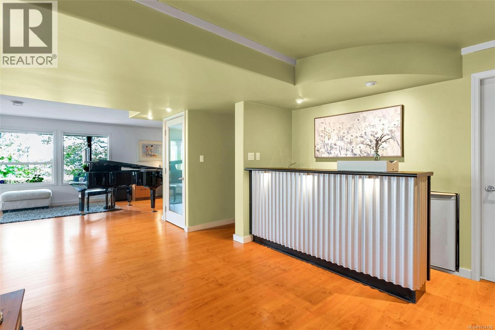 6250 Lower Chippewa Rd - 40
