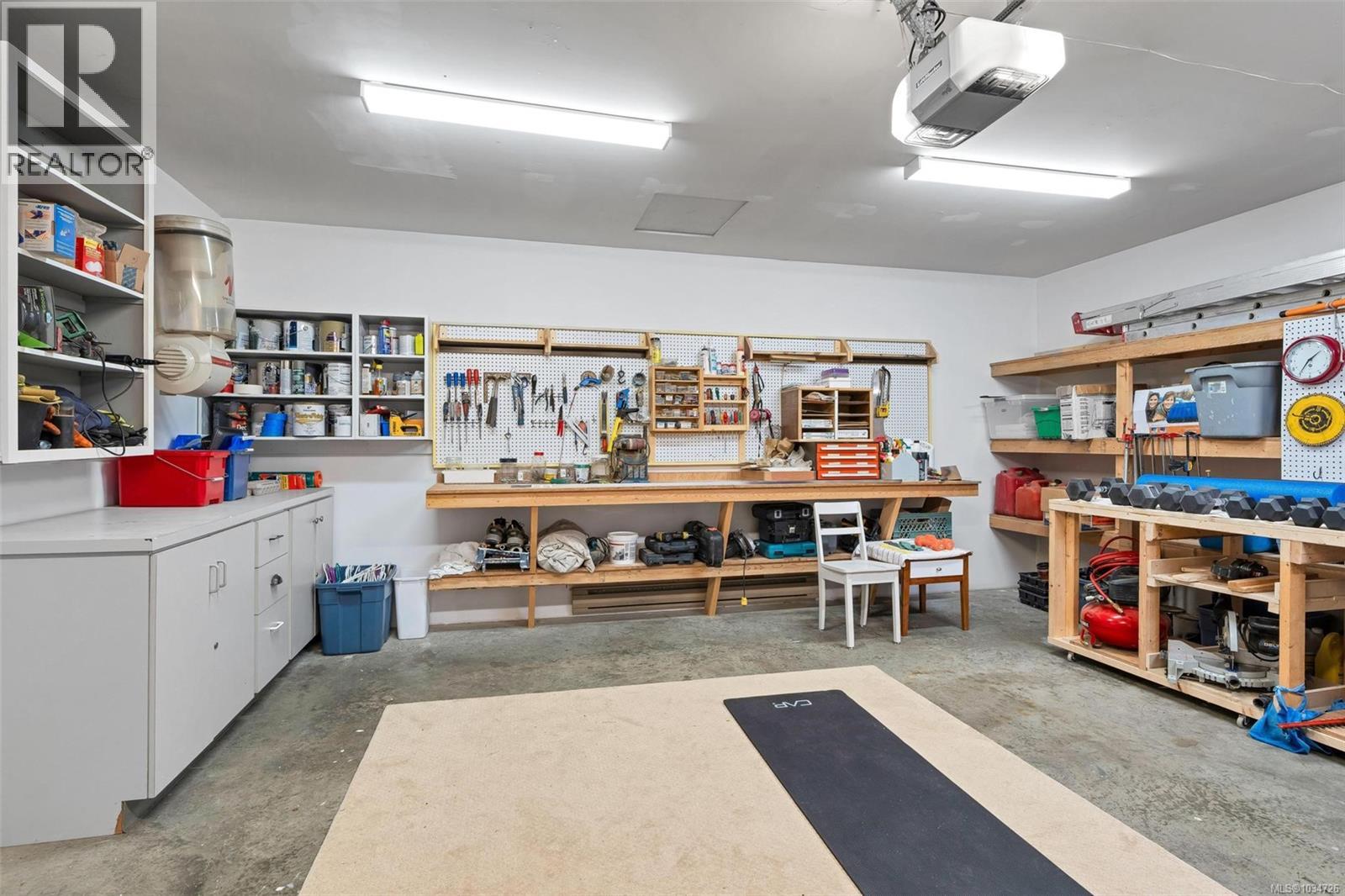 6250 Lower Chippewa Rd - 34