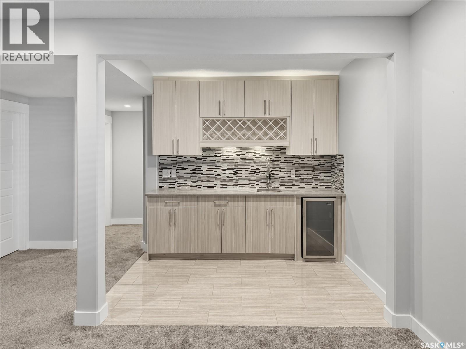 637 Douglas DRIVE — photo 30