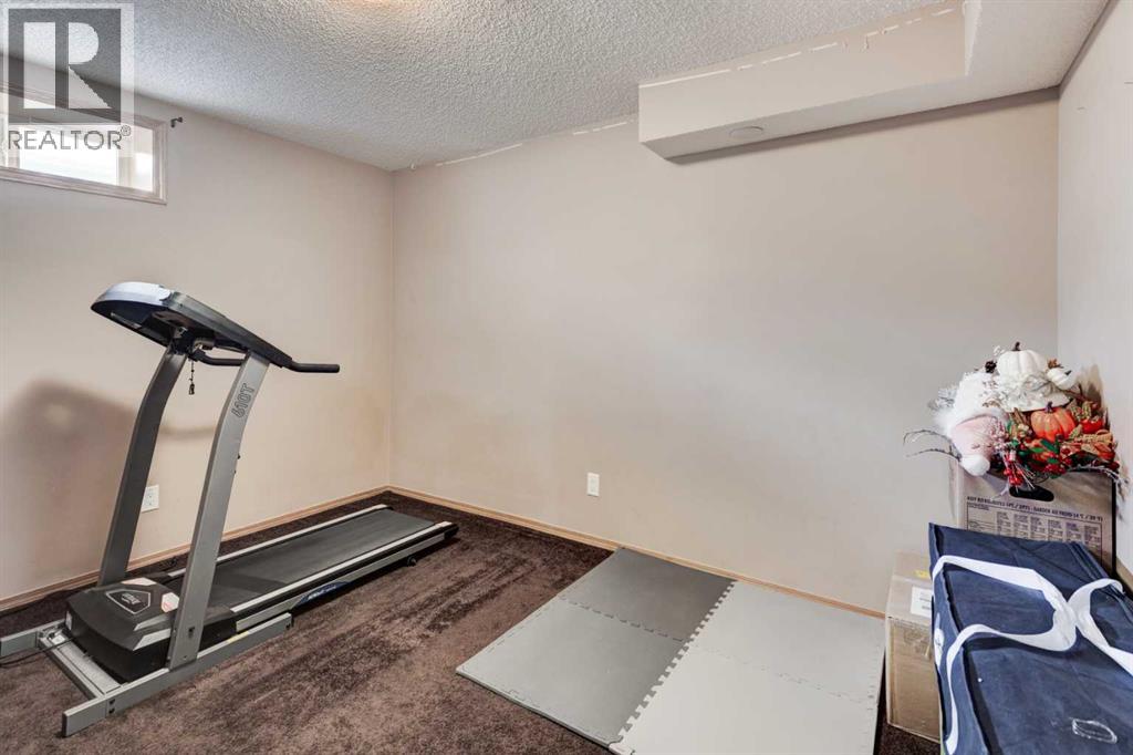 52 Bridlemeadows Common SW - 31