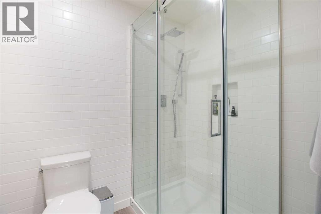 #1 2127 34 Avenue SW - 34