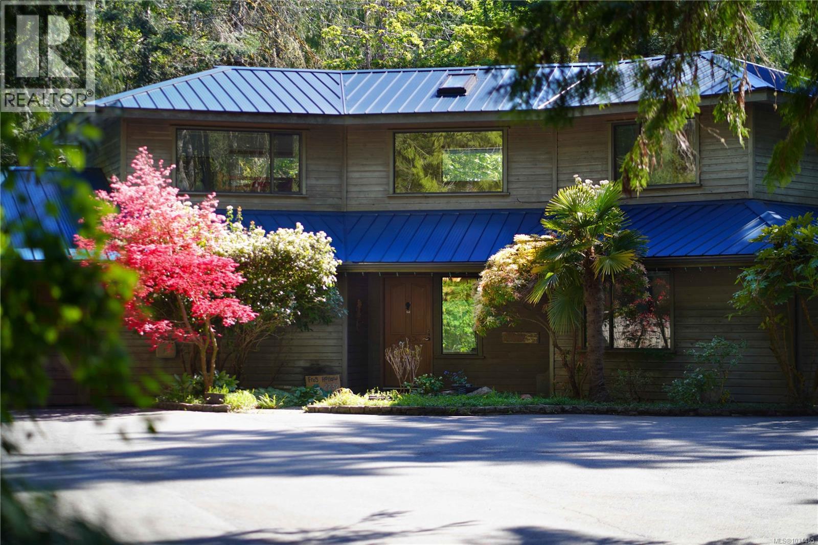2216 North End Rd - 49