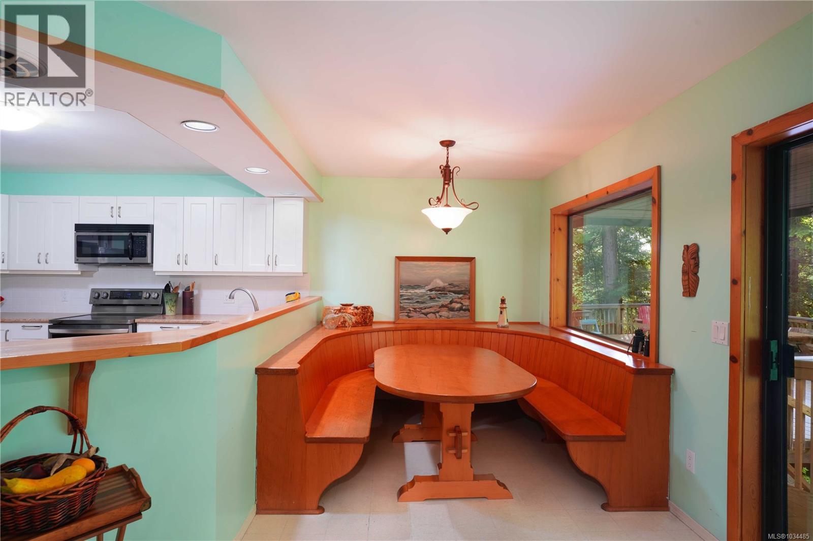 2216 North End Rd - 14