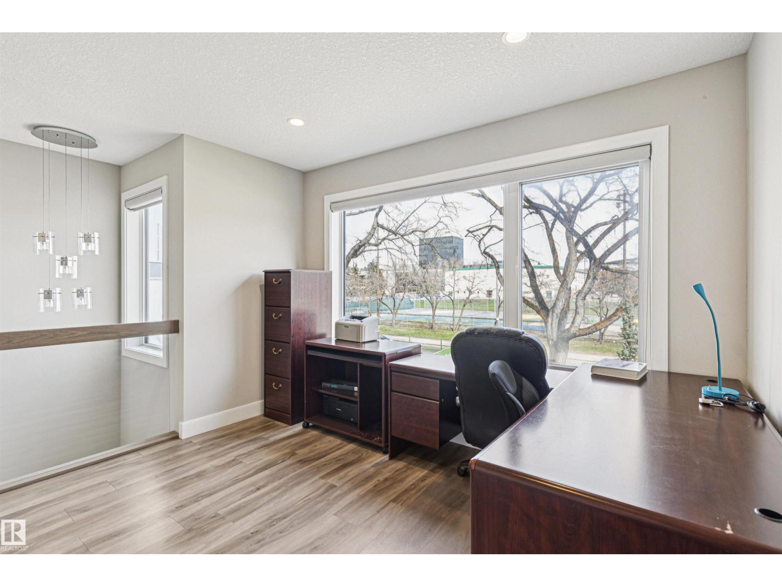 8724 116 ST NW, Edmonton
