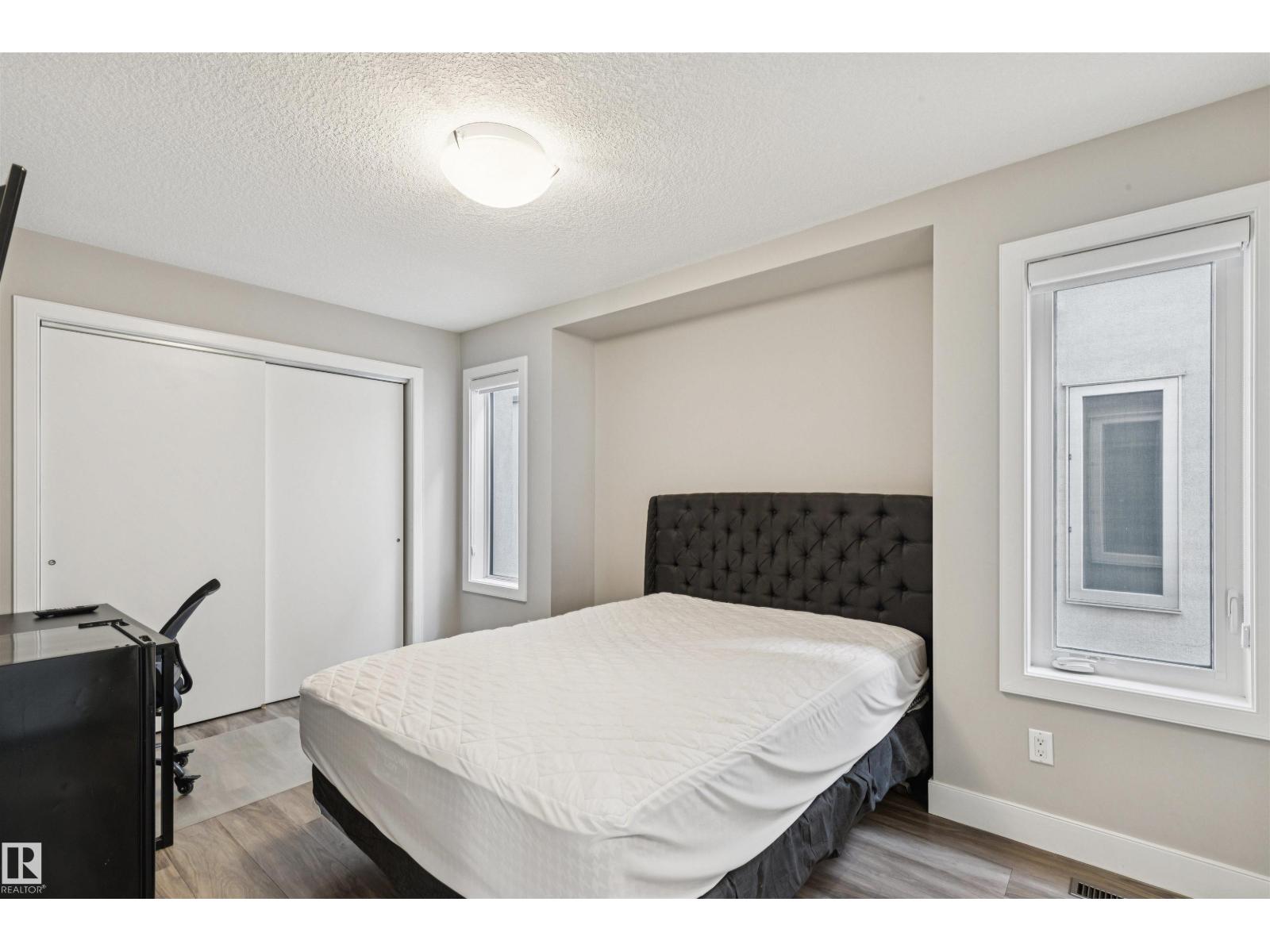 8724 116 ST NW, Edmonton