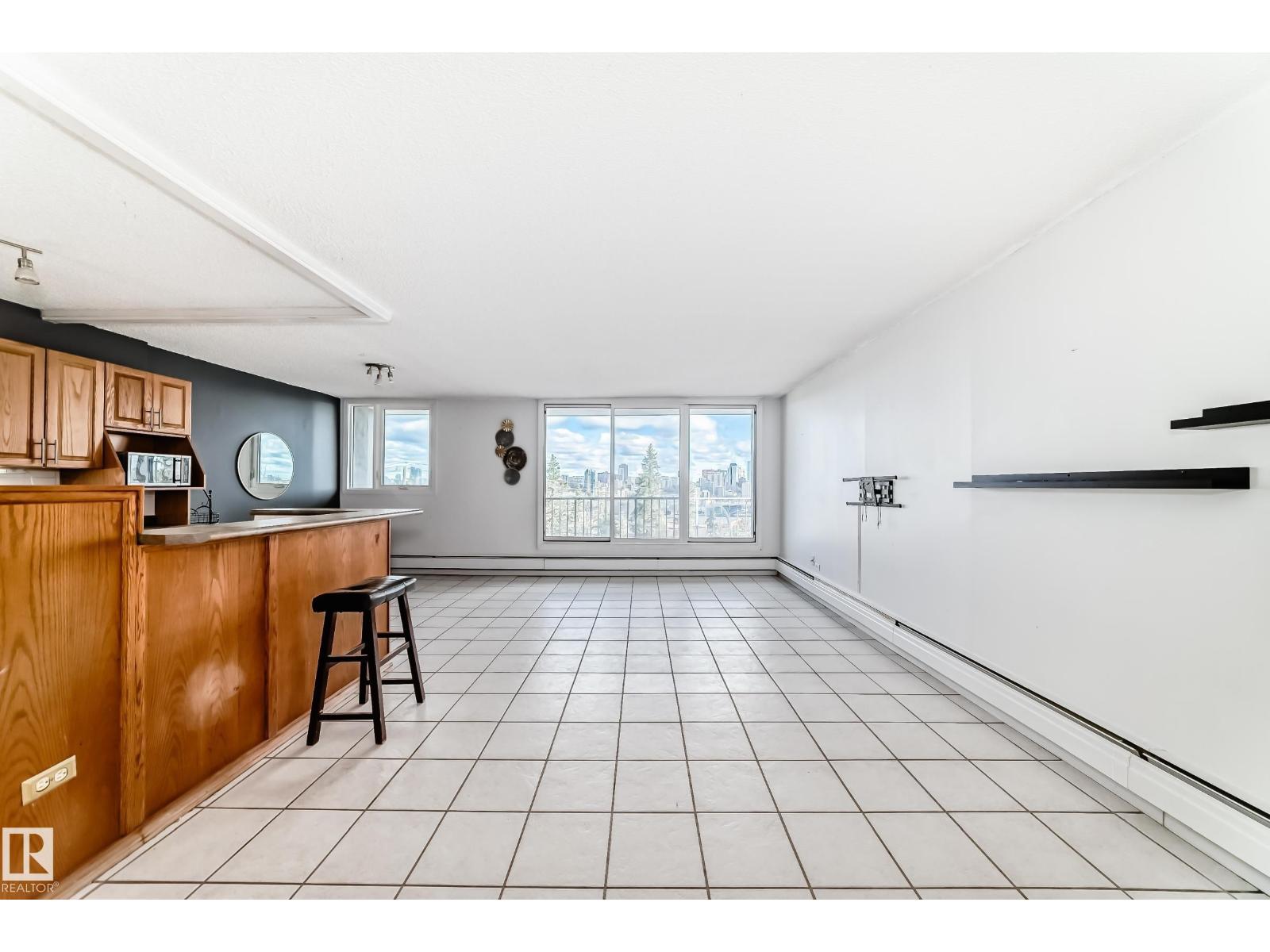 #405 10135 Saskatchewan DR NW NW, Edmonton