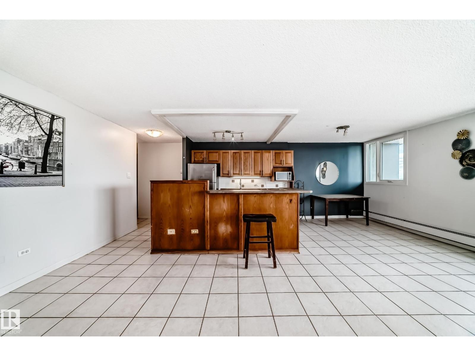#405 10135 Saskatchewan DR NW NW, Edmonton