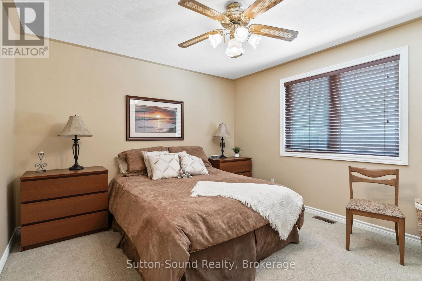 1215 SUNSET DRIVE - 26