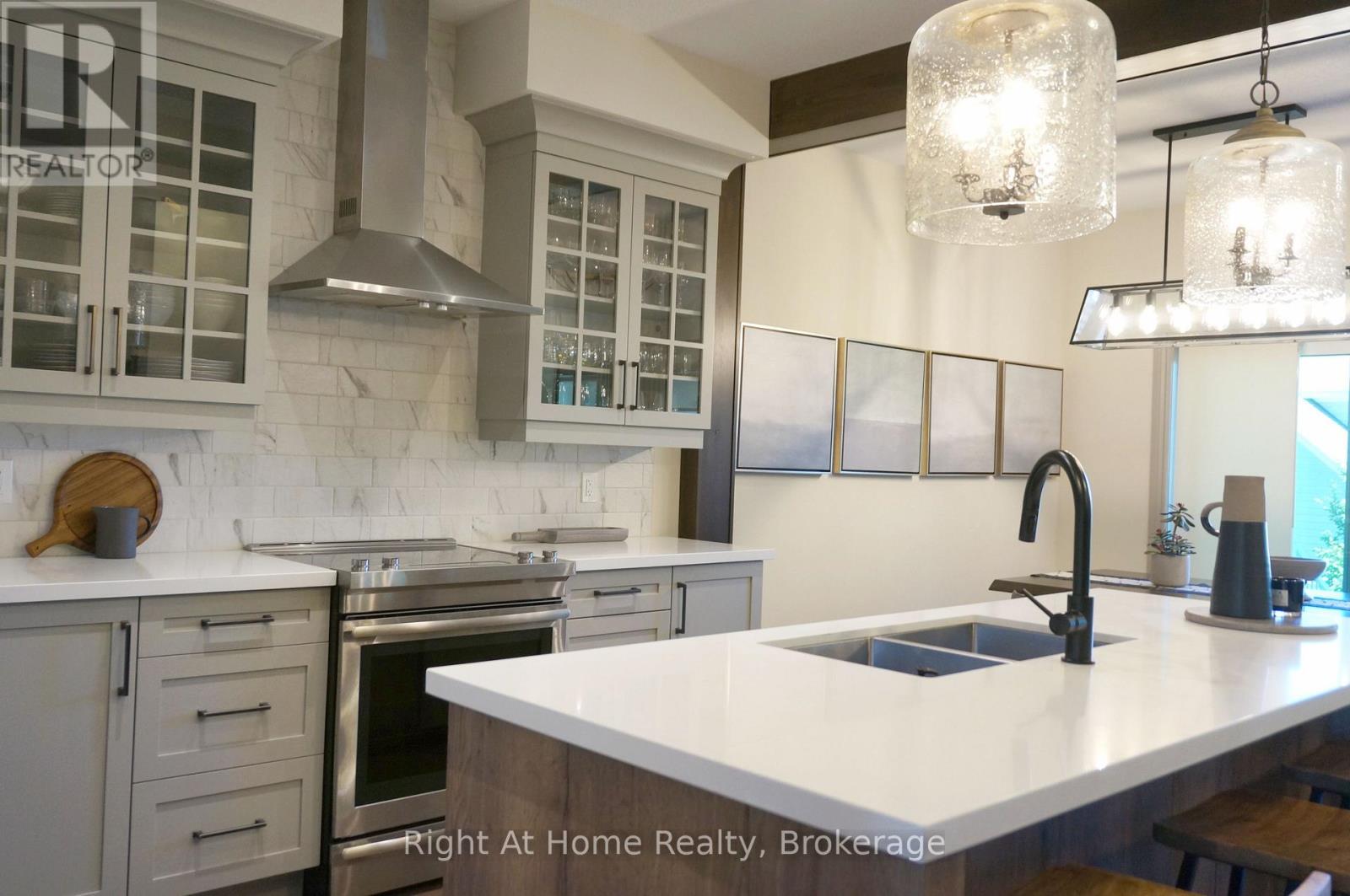 107 BEACON DRIVE - 5