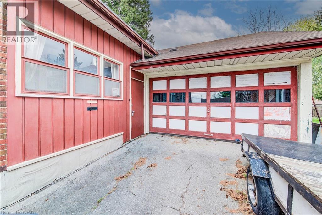 498 S VICTORIA Street S, Kitchener, Ontario, N2M3A7 — Photo 7