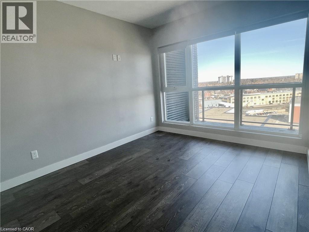 1 VICTORIA Street S Unit# 1210, Kitchener, Ontario, N2G0B5 — Photo 6