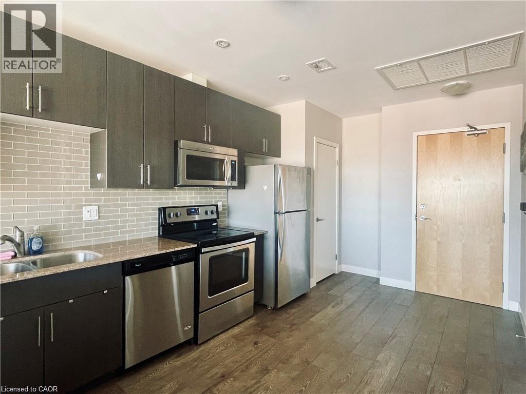1 VICTORIA Street S Unit# 1210, Kitchener, Ontario, N2G0B5 — Photo 2