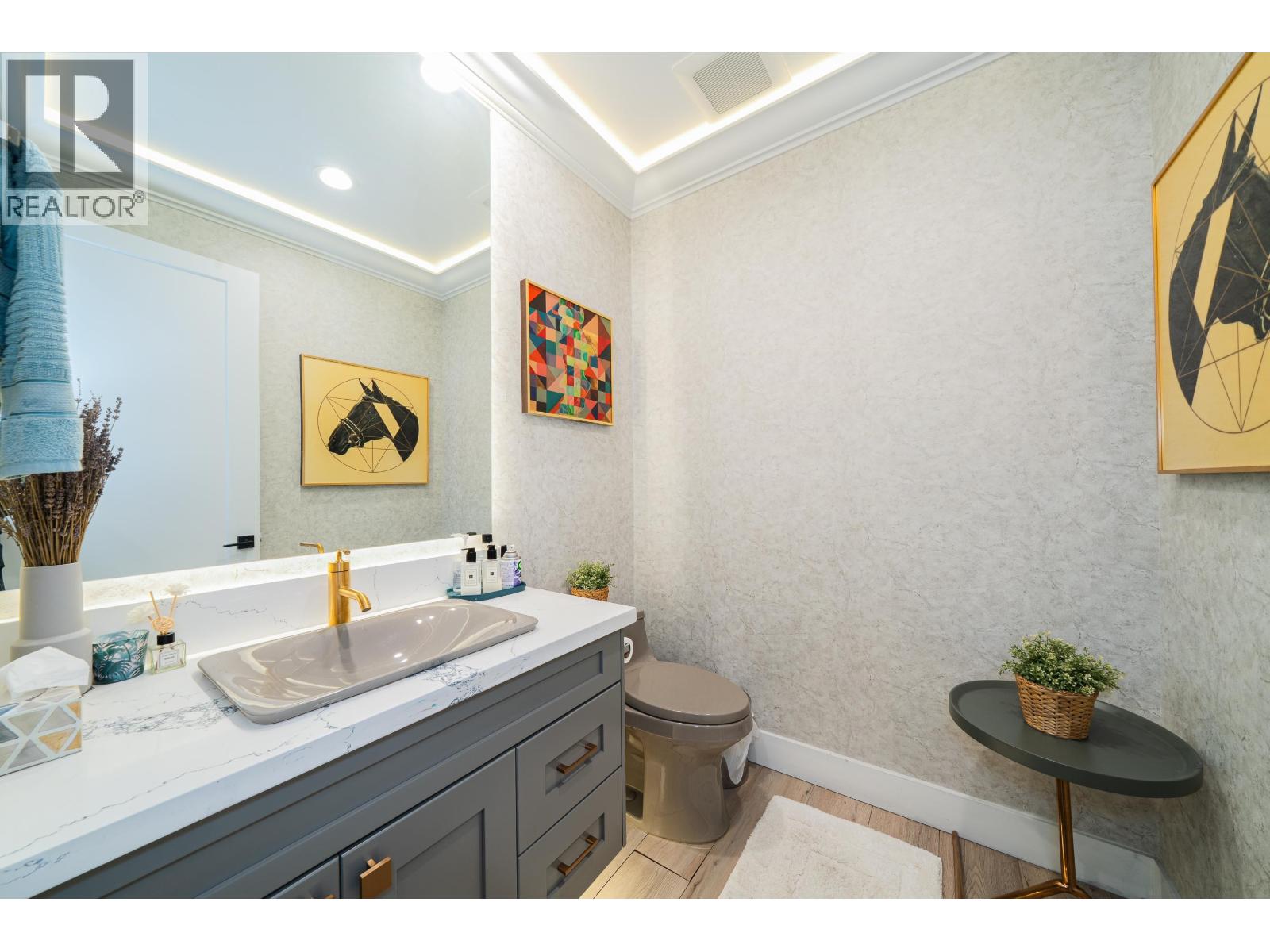 6 Bed, 6 Bath House for Sale in Richmond – 7200 BELAIR DRIVE, Richmond - Image 15