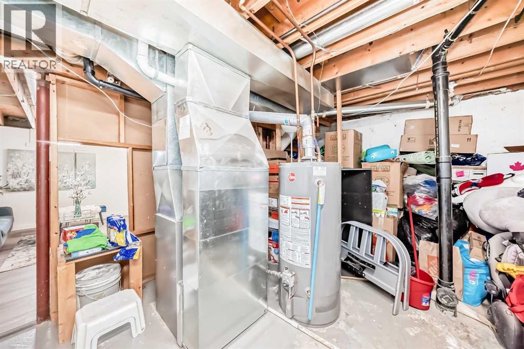 637 40 Street NE - 36
