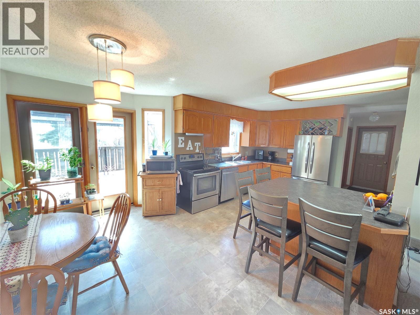 509 Carlyle AVENUE - 17