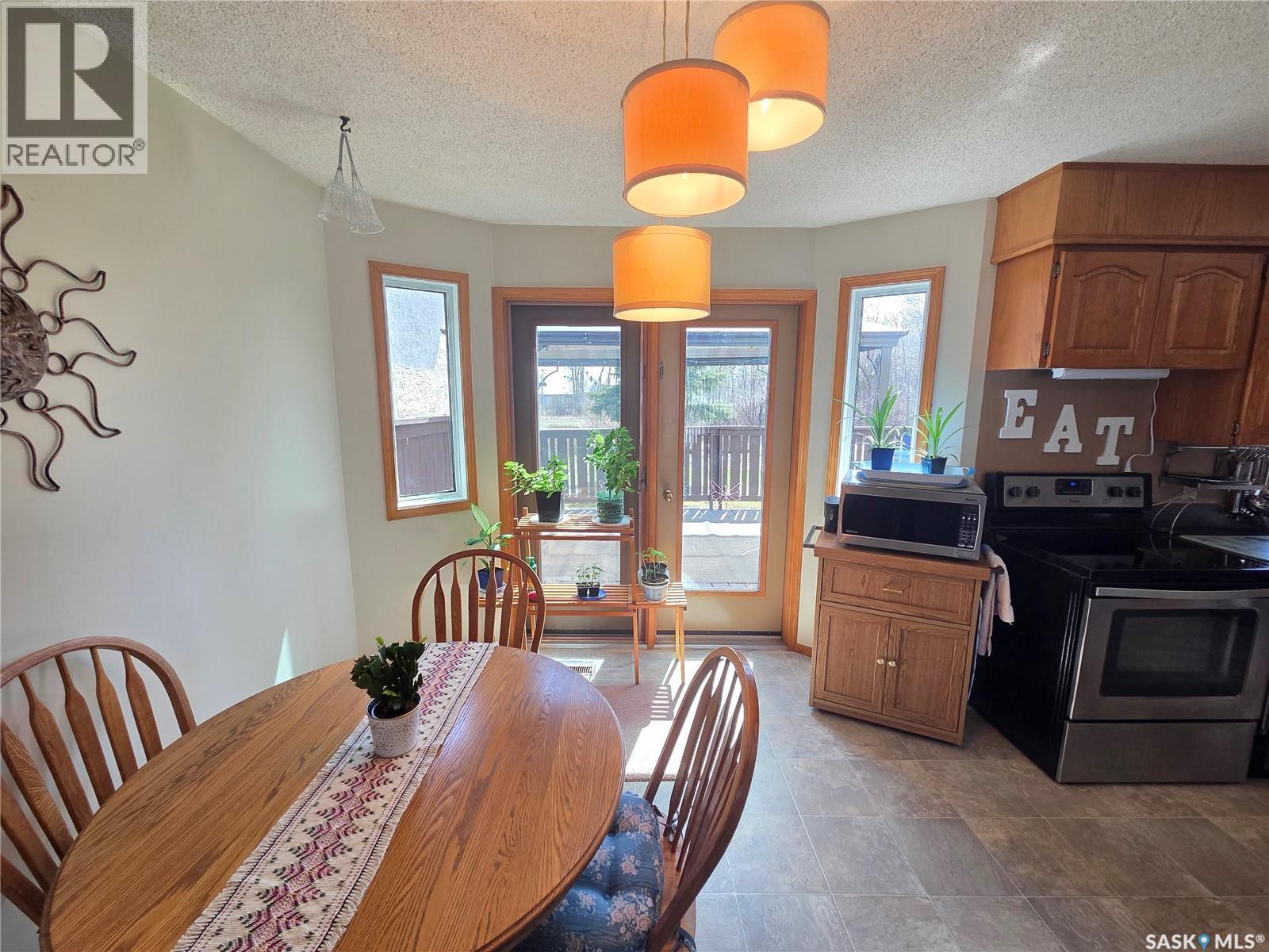 509 Carlyle AVENUE - 19