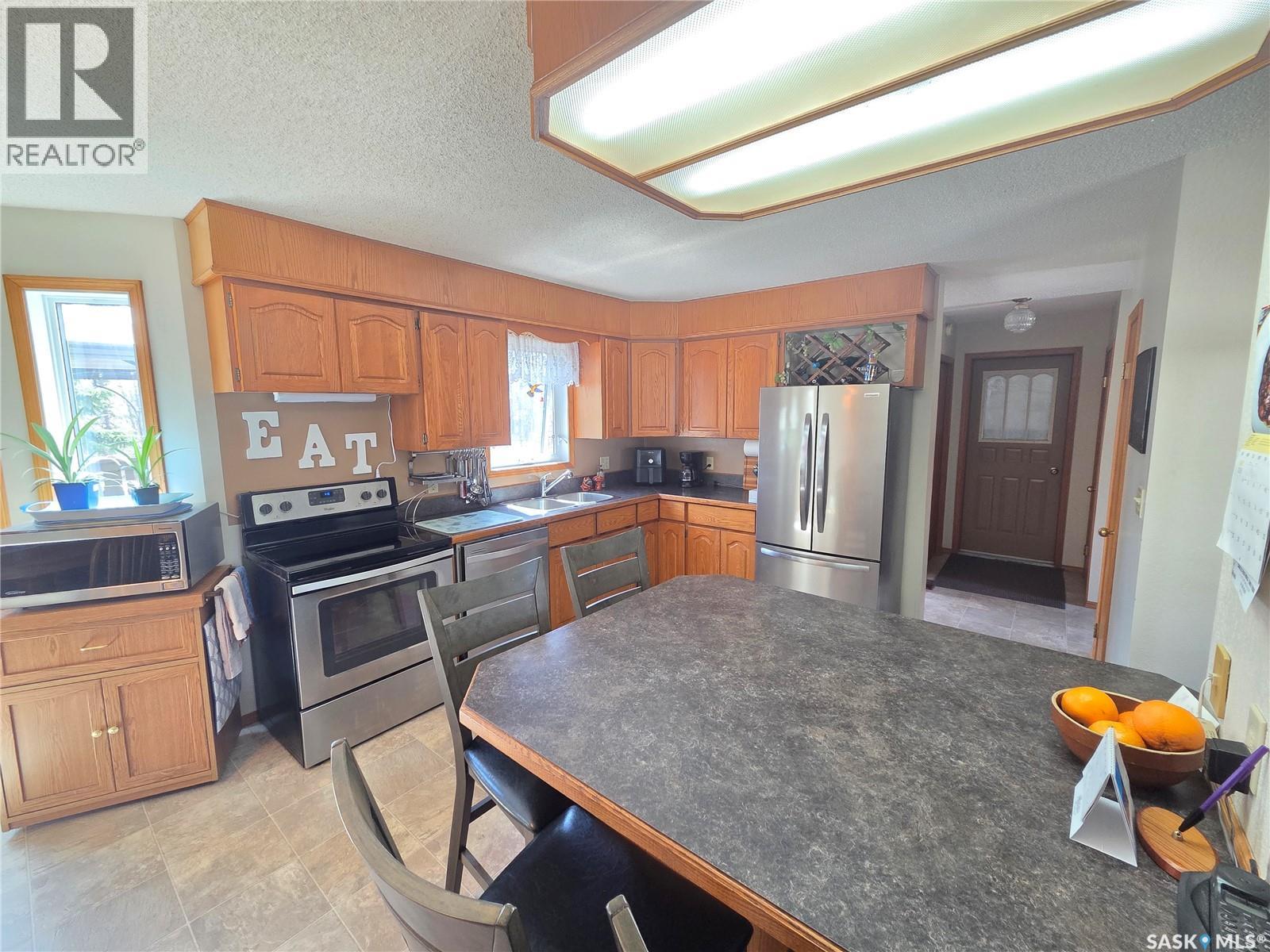 509 Carlyle AVENUE - 21