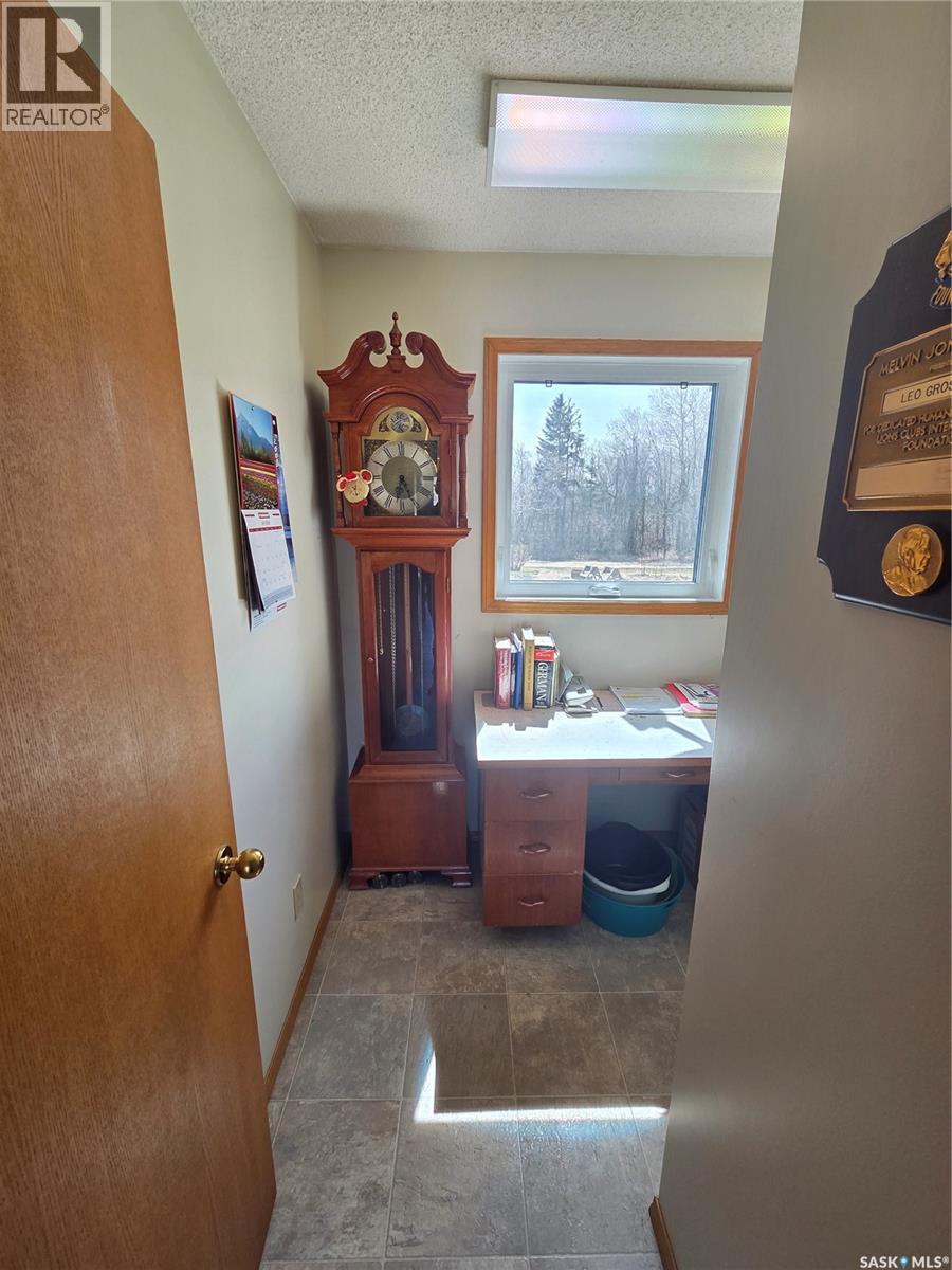 509 Carlyle AVENUE - 29