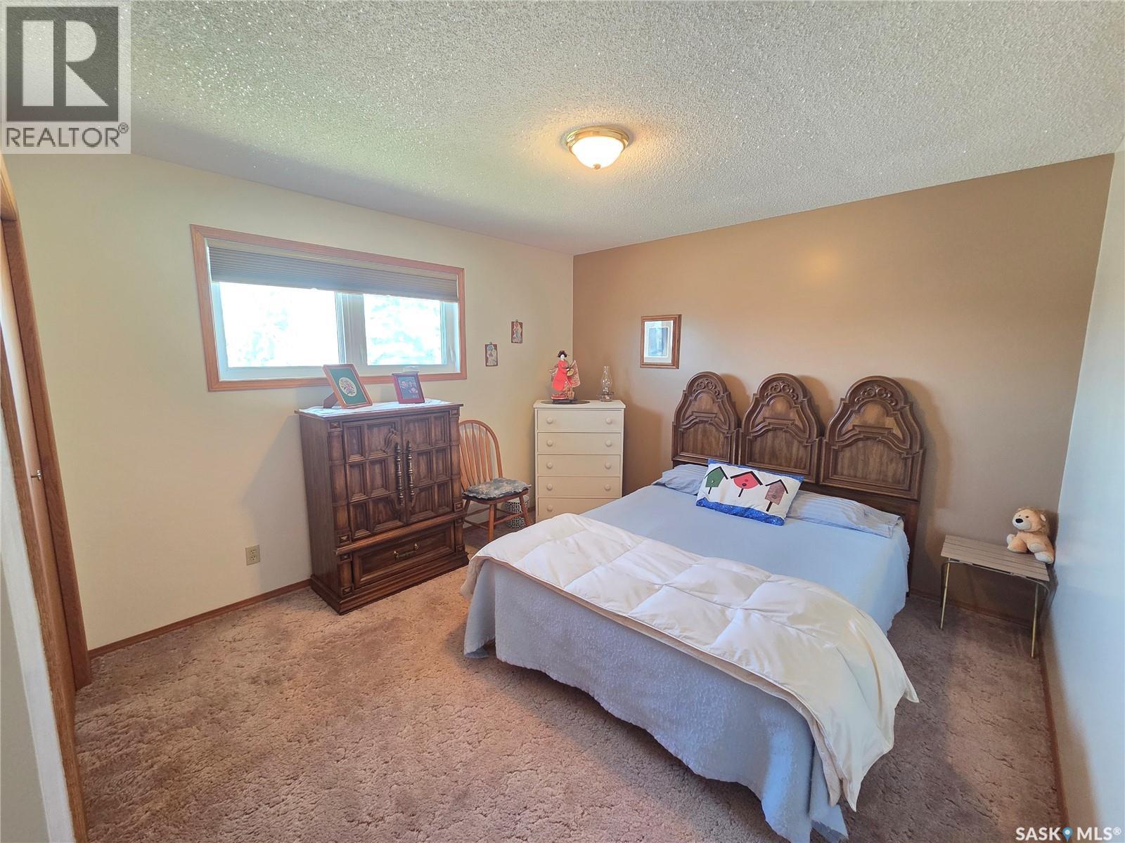 509 Carlyle AVENUE - 43