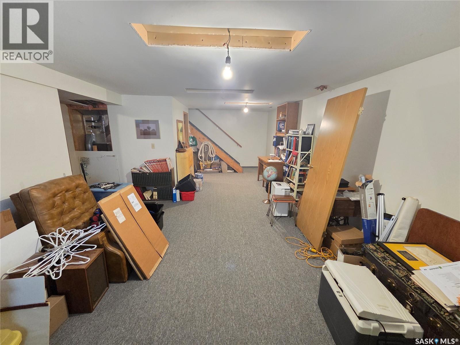 509 Carlyle AVENUE - 46